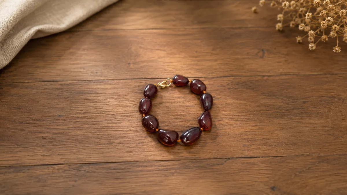 Red Agate Stone Bracelet thumbnail 2