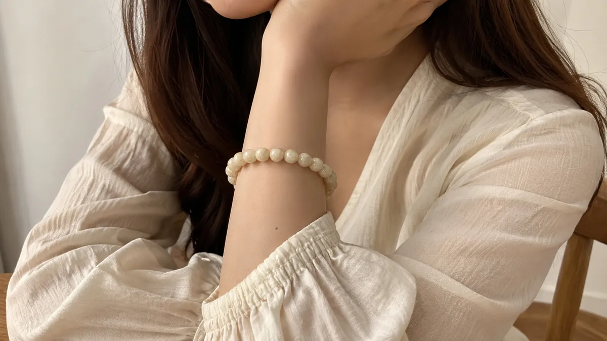 White Stone Bracelet thumbnail 5