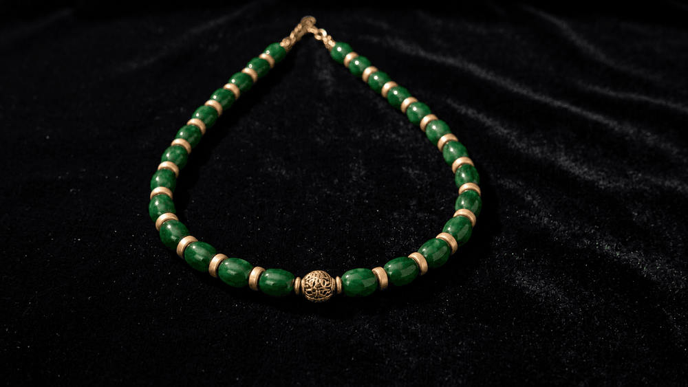 Verdant Green Healing Necklace