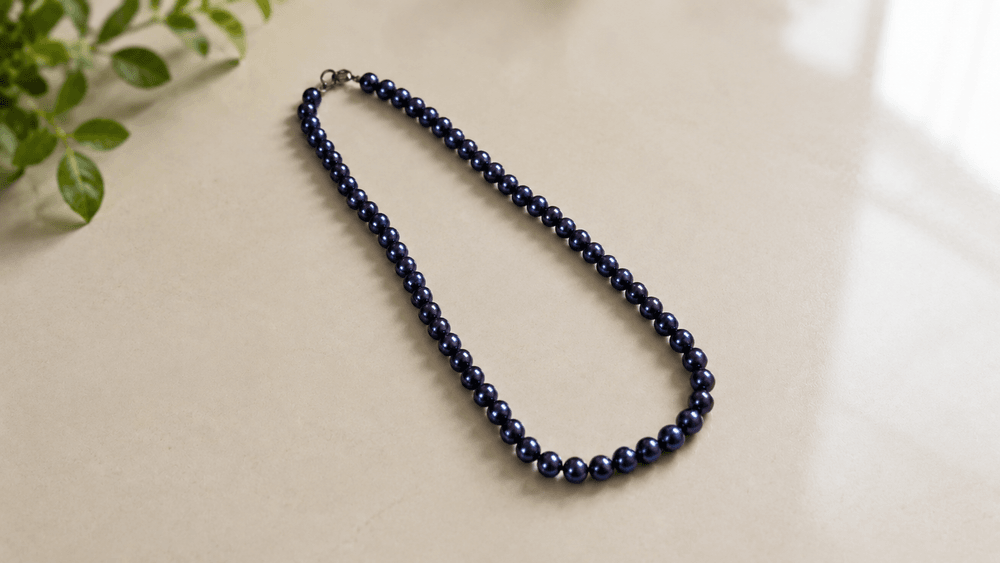 Midnight Pearl Elegance Necklace